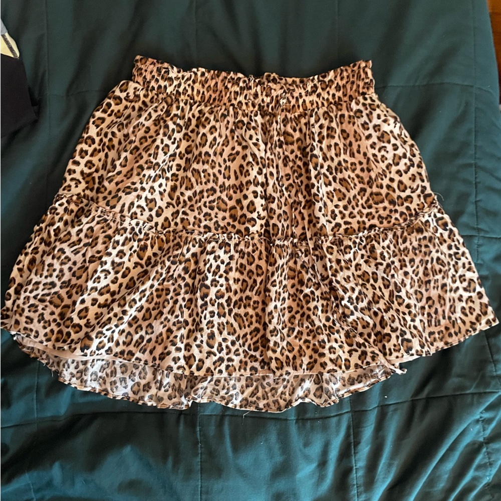 Leopard print skirt